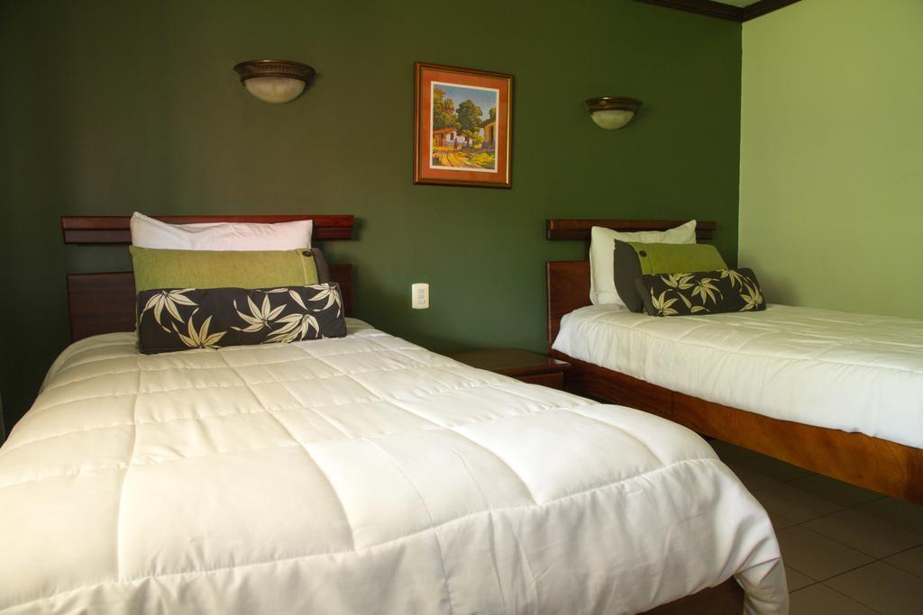 Hotel Getaways At Pueblo Real Quepos Exteriér fotografie