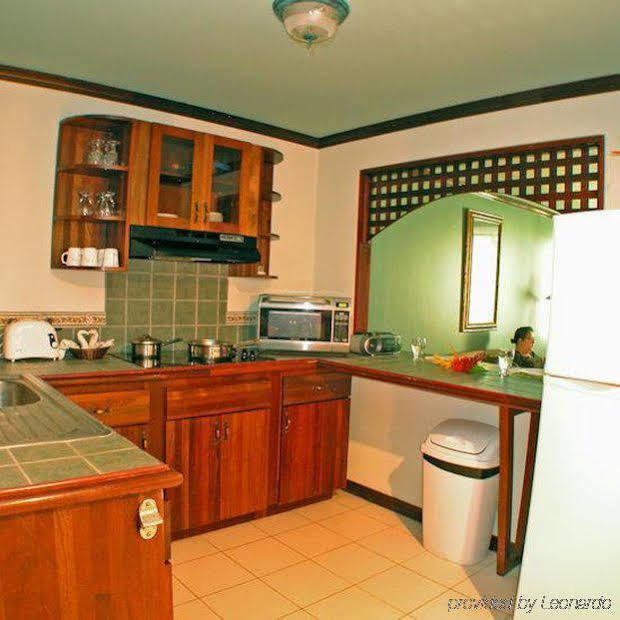 Hotel Getaways At Pueblo Real Quepos Exteriér fotografie
